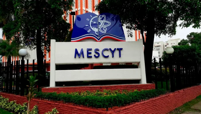 Becas Nacionales MESCyT